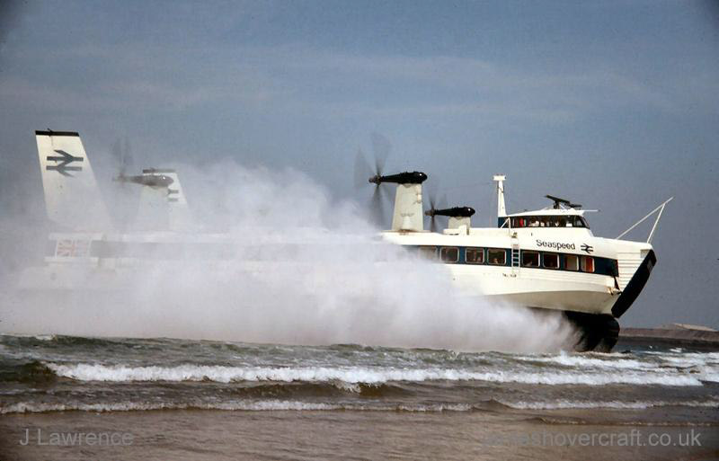 The SRN4 with Seaspeed in Calais - Arriving at Calais (Pat Lawrence).